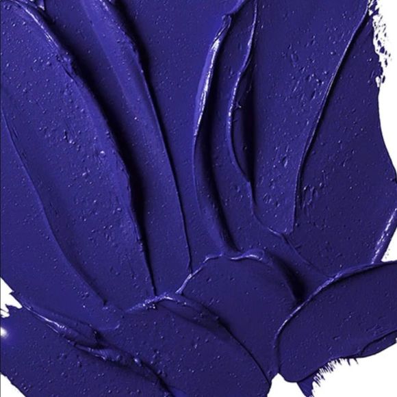 MATTE ROYAL-M•A•C Matte lipstick “ - Picture 4 of 8